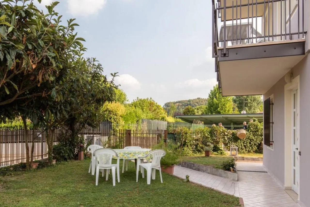 Gardasun 2 Lovely Flat Lake Close Pet Friendly Padenghe sul Garda Italien